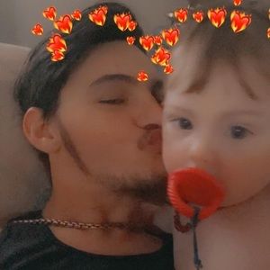 Meet your Posher, Devin